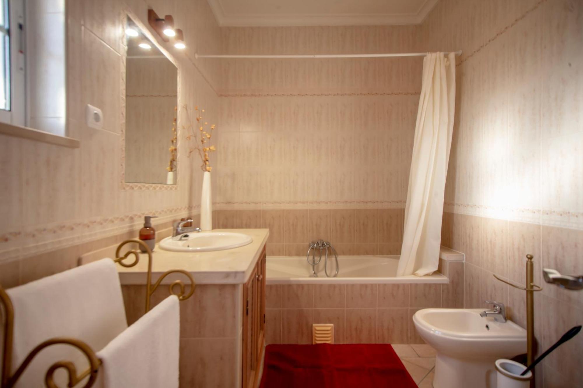 Al Meida Guesthouse Albufeira Extérieur photo