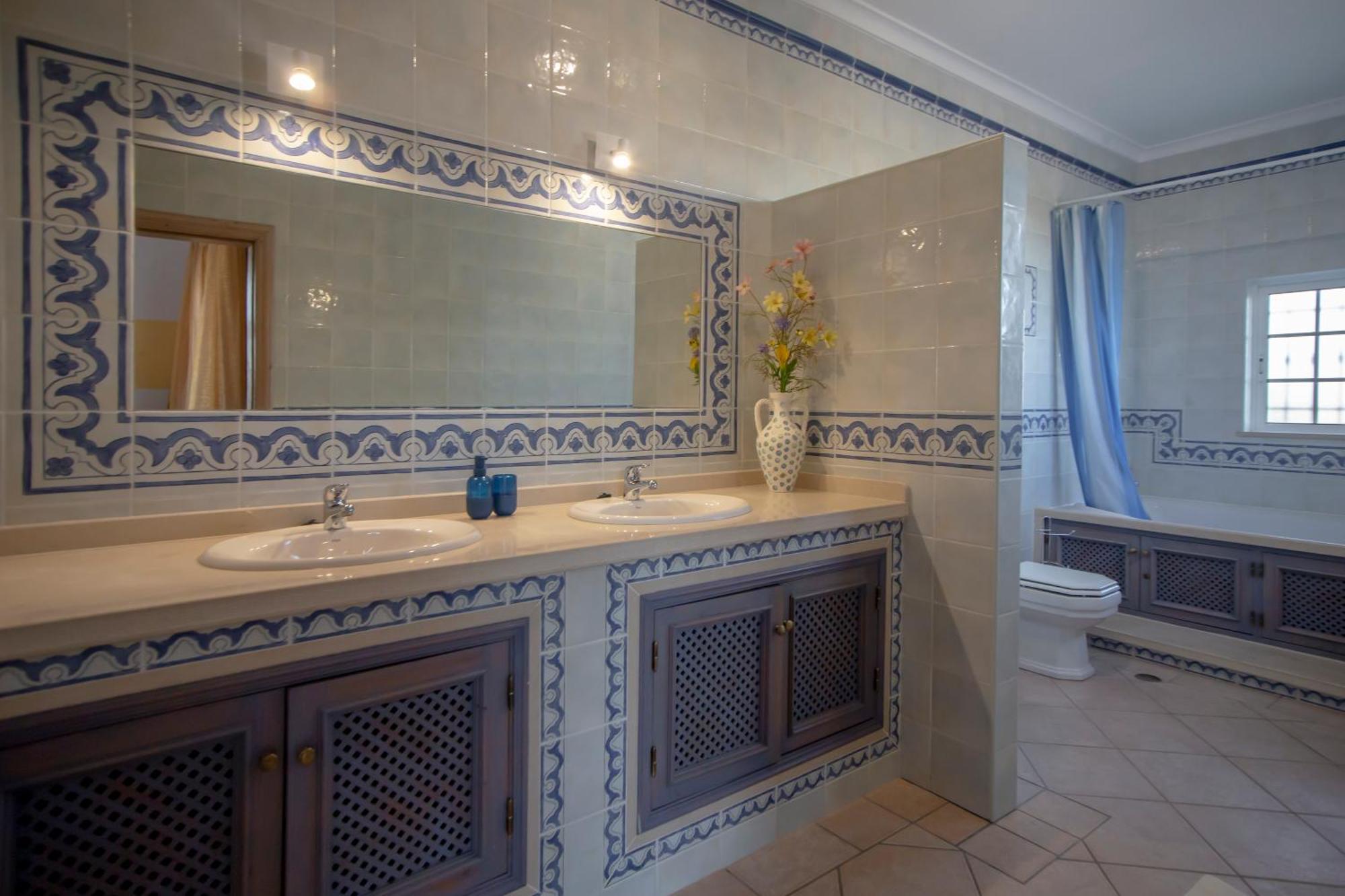 Al Meida Guesthouse Albufeira Extérieur photo