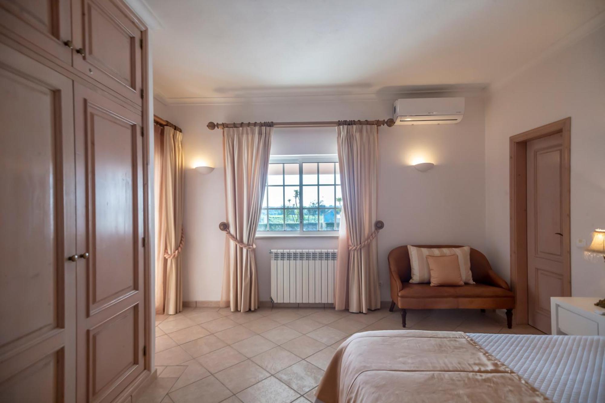 Al Meida Guesthouse Albufeira Extérieur photo