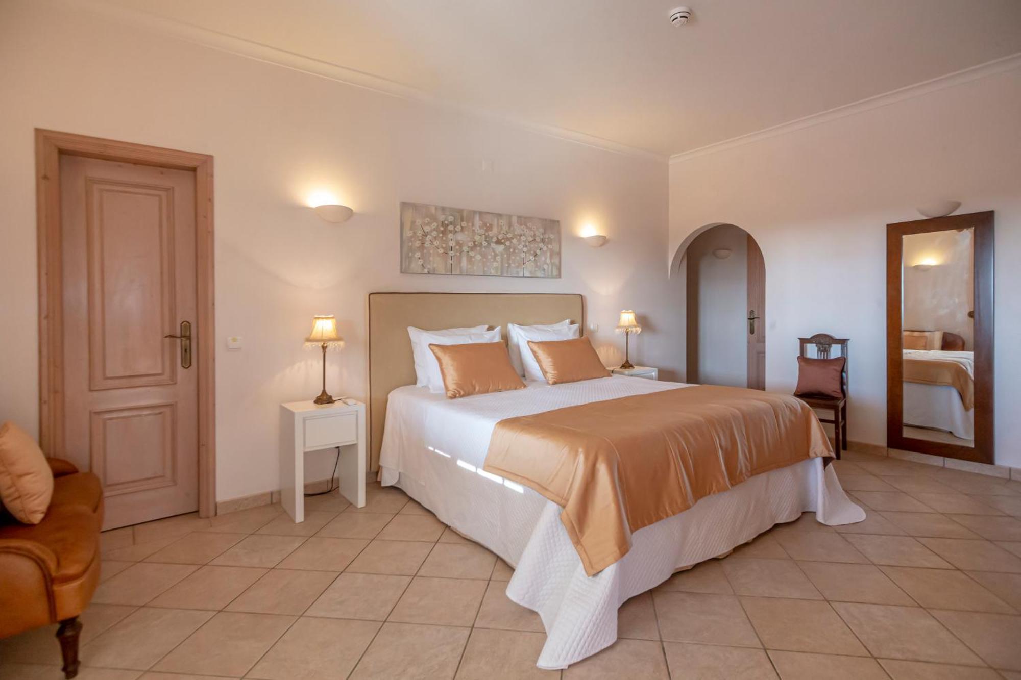 Al Meida Guesthouse Albufeira Extérieur photo