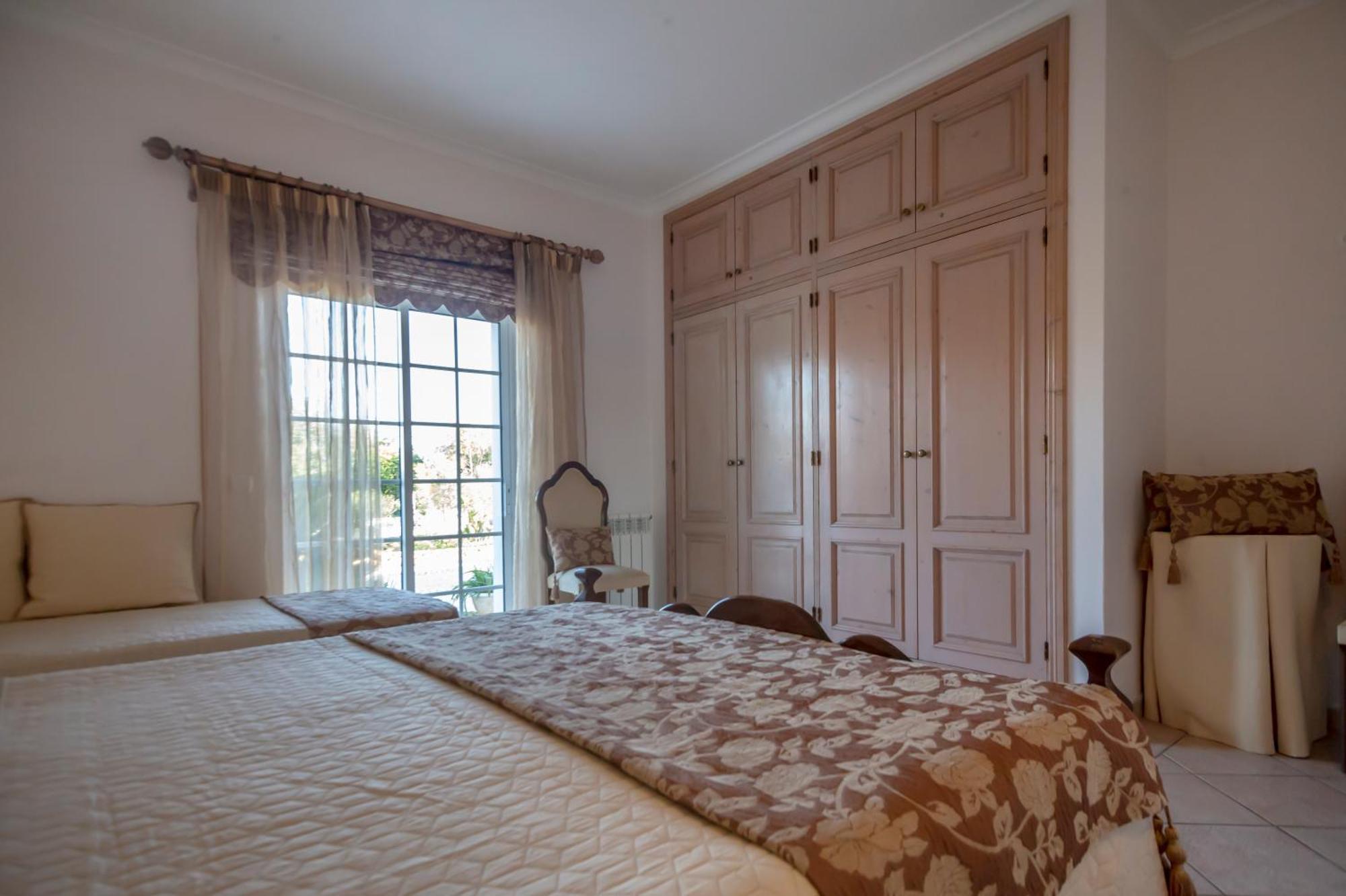 Al Meida Guesthouse Albufeira Extérieur photo
